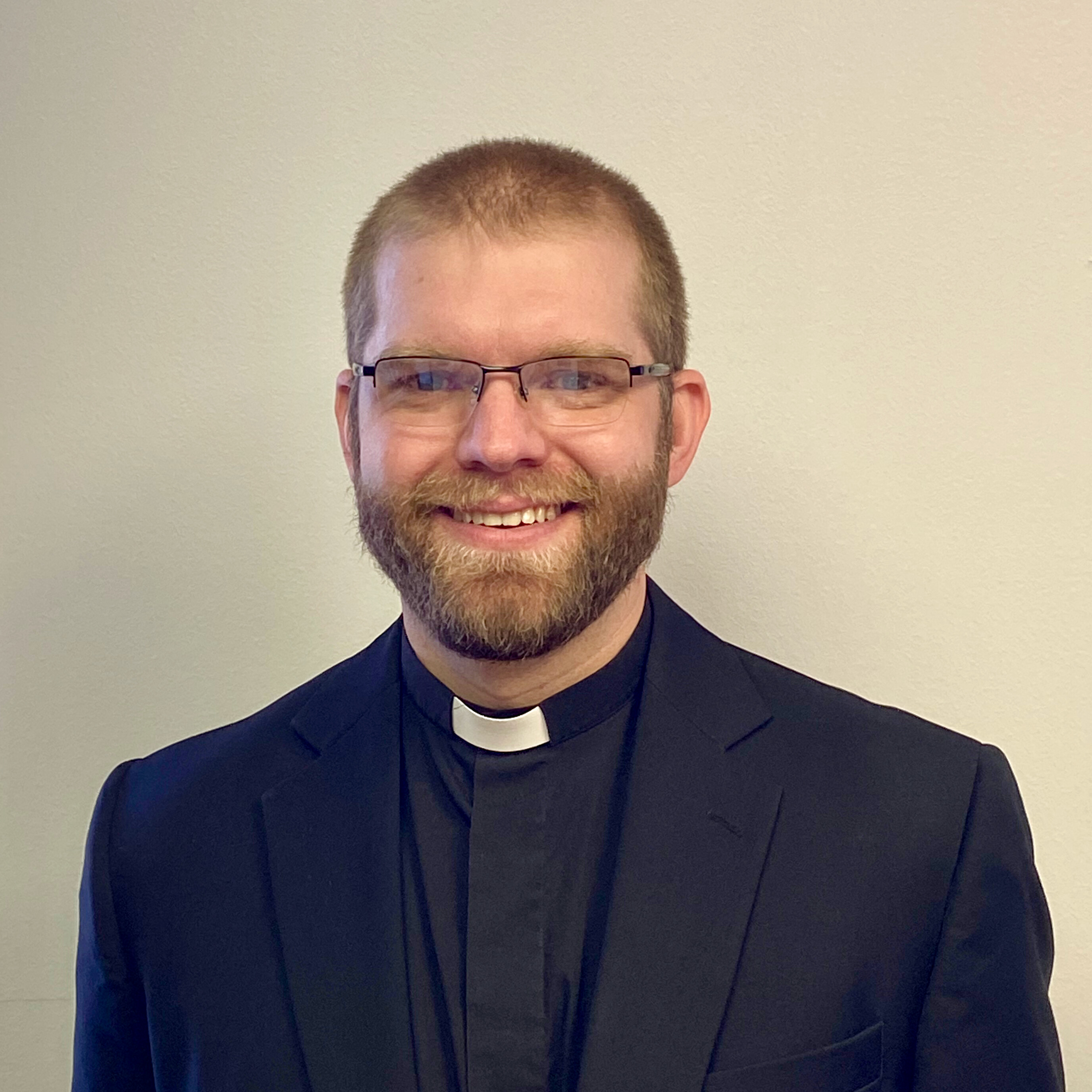 Photo of Pastor Seth Georgson.