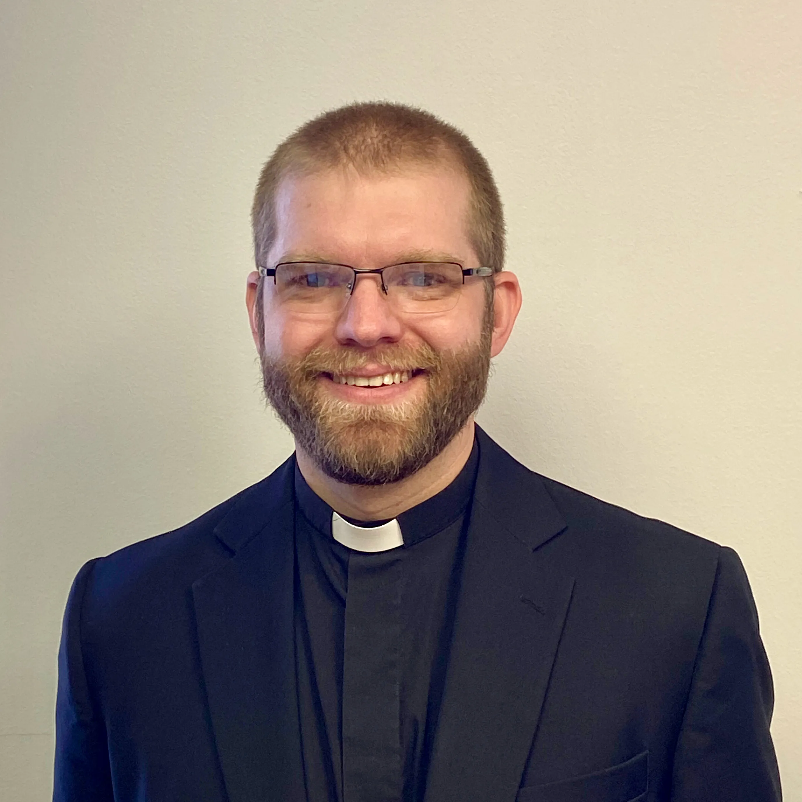 Photo of Pastor Seth Georgson.